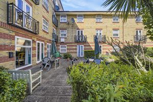 Communal Garden- click for photo gallery
